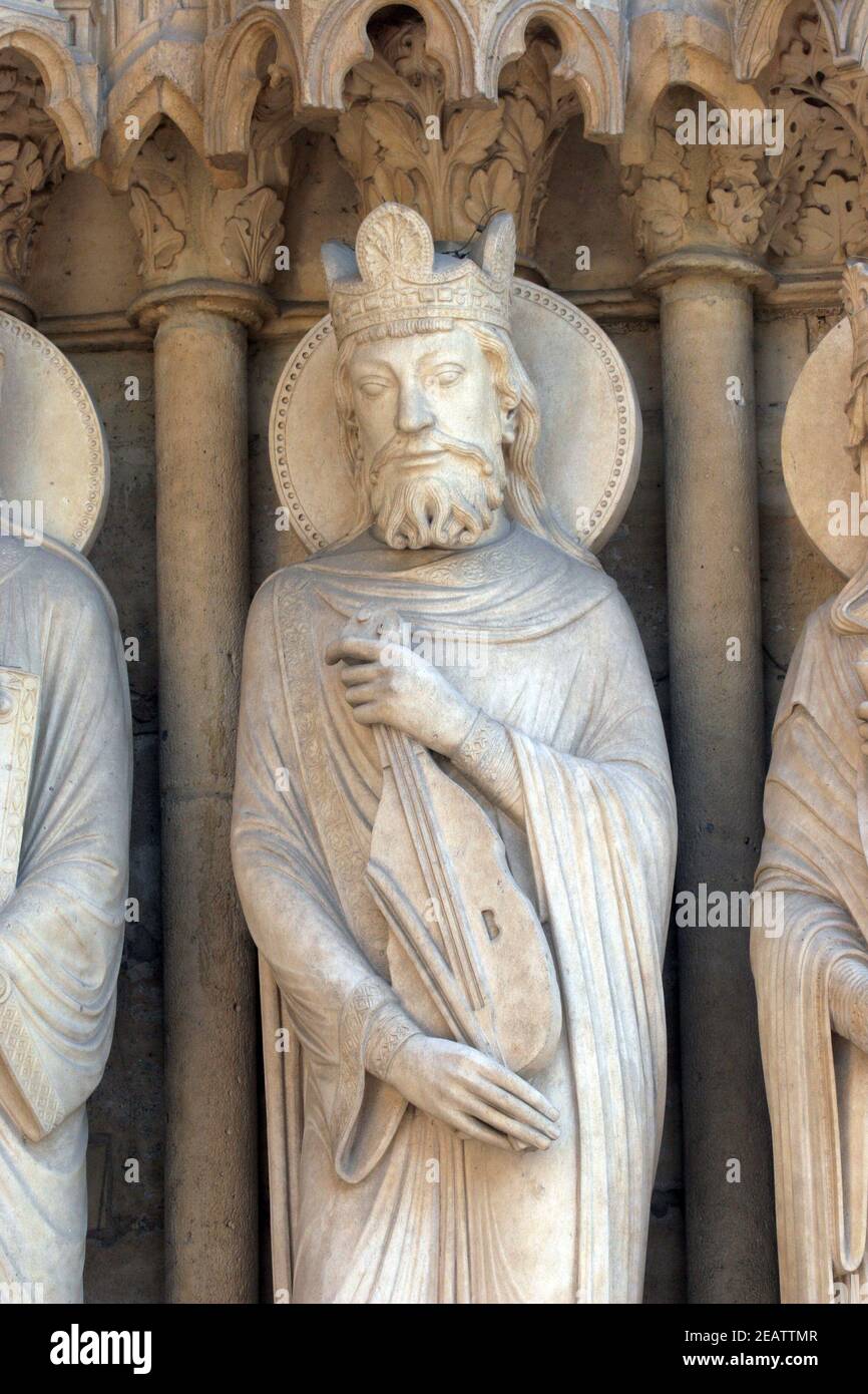 König David, Kathedrale Notre-Dame, Paris Portal von St. Anne Stockfoto