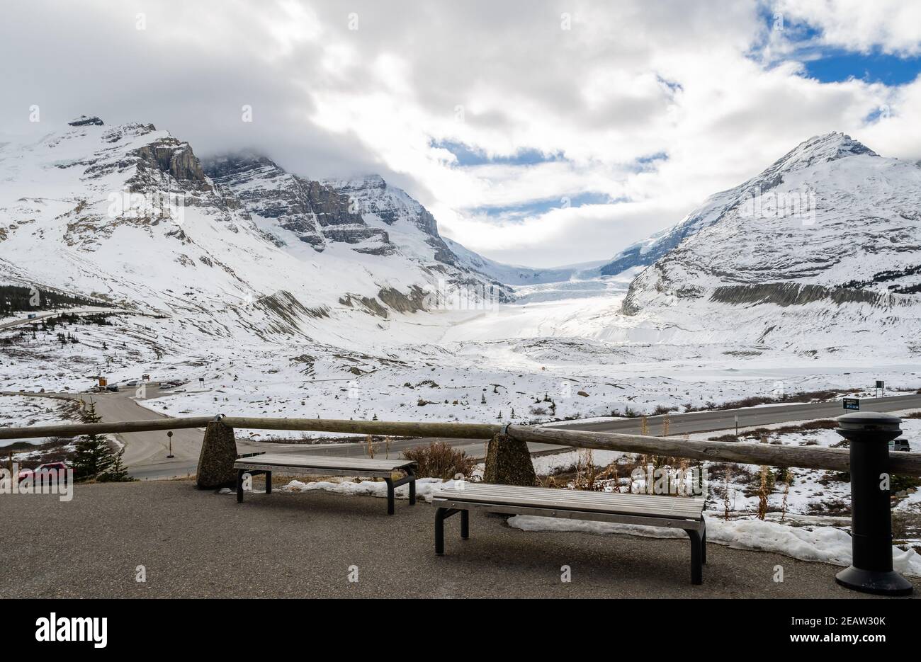 Athabasca Gletscher im Winter im Jasper National Park, Alberta, Kanada Stockfoto