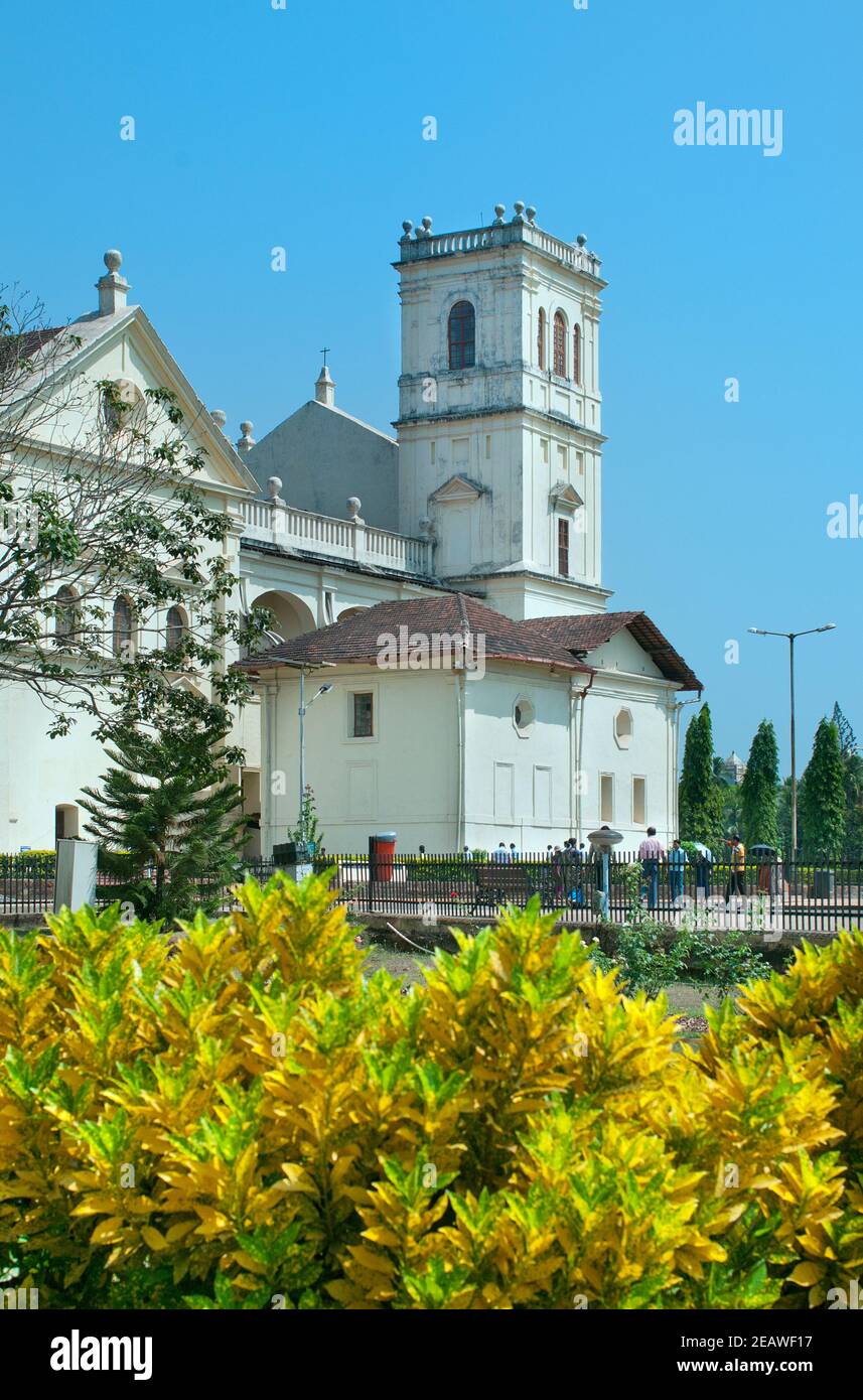 Kirche des Hl. Franziskus von Assisi und Se Kathedrale, Old Goa, Goa, Indien Stockfoto