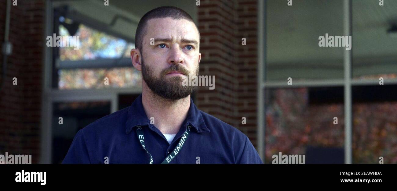 Palmer ist ein amerikanischer Dramatikfilm von 2021 unter der Regie von Fisher Stevens und geschrieben von Cheryl Guerriero. Justin Timberlake ist ein ehemaliger College-Football-Star, jetzt ein Ex-Sträfling, der beginnt, einen jungen Jungen (Ryder Allen) zu Mentor; Alisha Wainwright, June Squibb und Juno Temple ebenfalls Star. Dieses Foto ist nur für redaktionelle Zwecke bestimmt und unterliegt dem Urheberrecht des Filmunternehmens und/oder des Fotografen, der vom Film oder der Produktionsfirma beauftragt wurde, und darf nur von Publikationen im Zusammenhang mit der Bewerbung des oben genannten Films reproduziert werden. Eine obligatorische Gutschrift an das Filmunternehmen ist erforderlich. Die Photographie Stockfoto