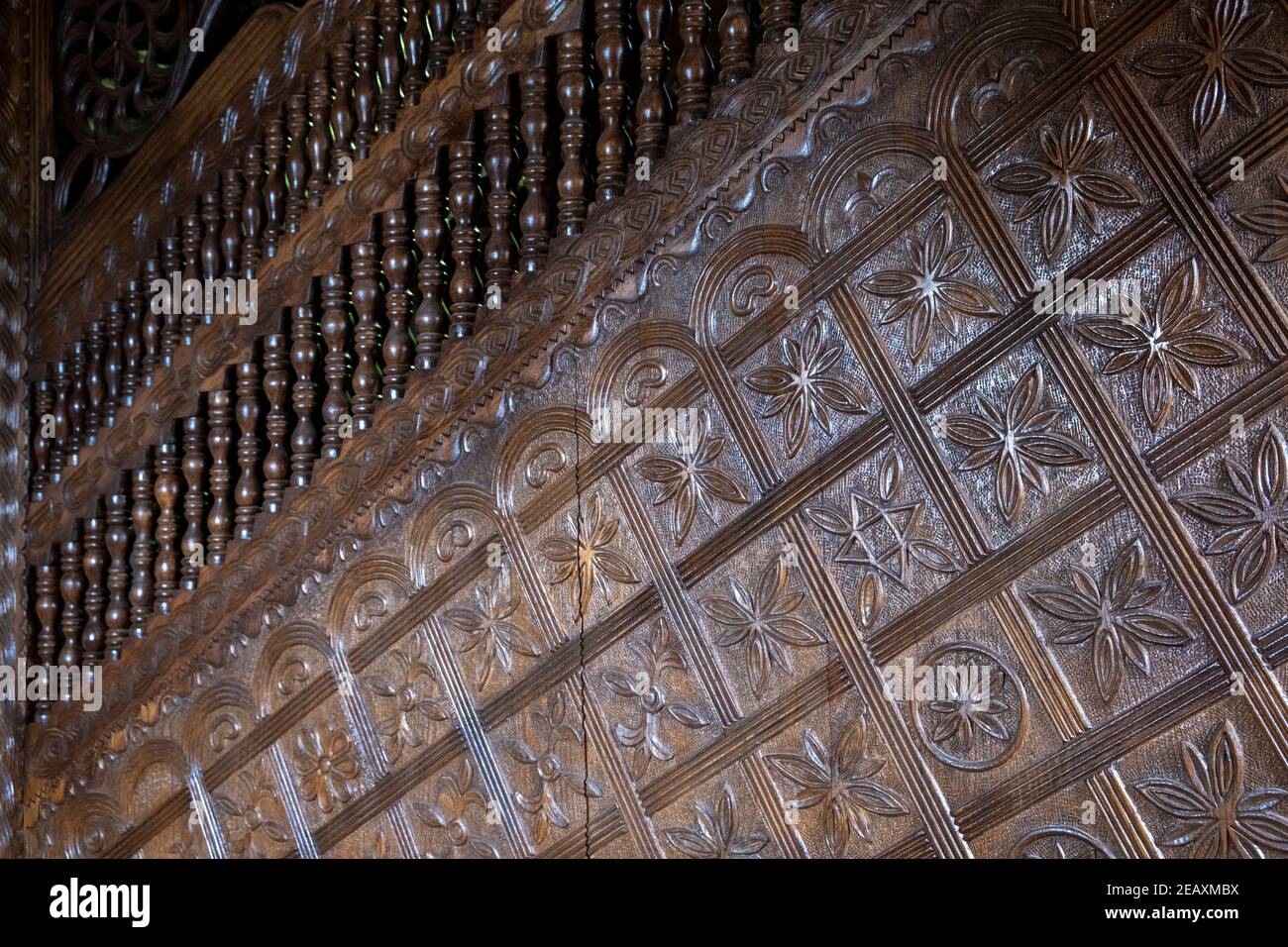 Die historische Taşören Moschee, die sich im Çaykara Bezirk der Provinz Trabzon befindet und komplett aus Holz besteht. Besuchsdatum ist 04.02.2021 Stockfoto