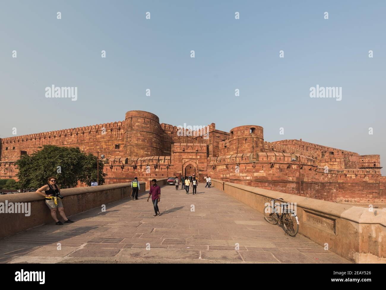 Agra Fort Royal Palace Innenarchitektur mit aufwändigen Wand Artwork und Schnitzereien. Agra Fort ist ein UNESCO Weltkulturerbe Stockfoto