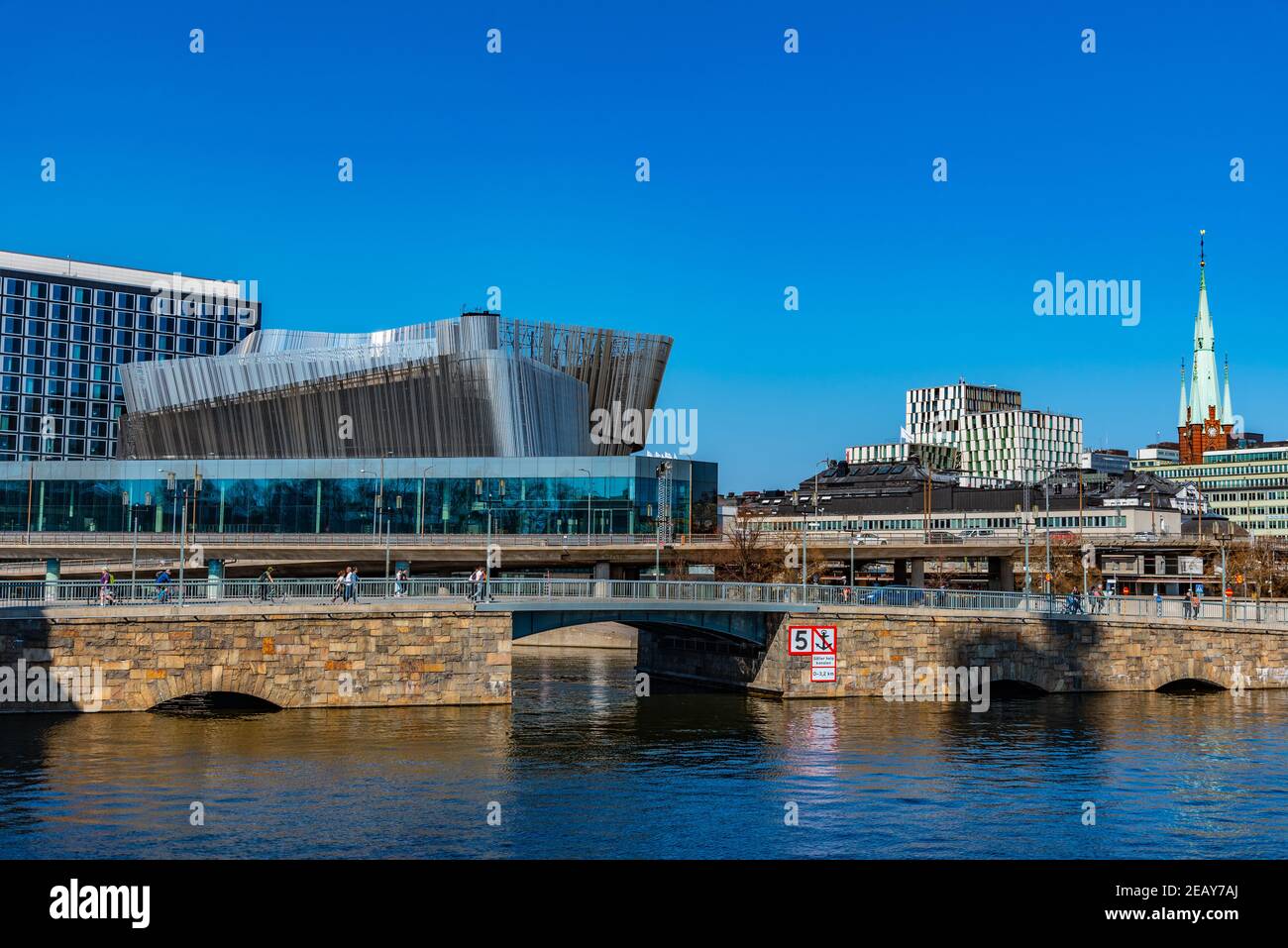 STOCKHOLM, SCHWEDEN, 20. APRIL 2019: Blick auf das Konferenzzentrum Waterfront in Stockholm, Schweden Stockfoto