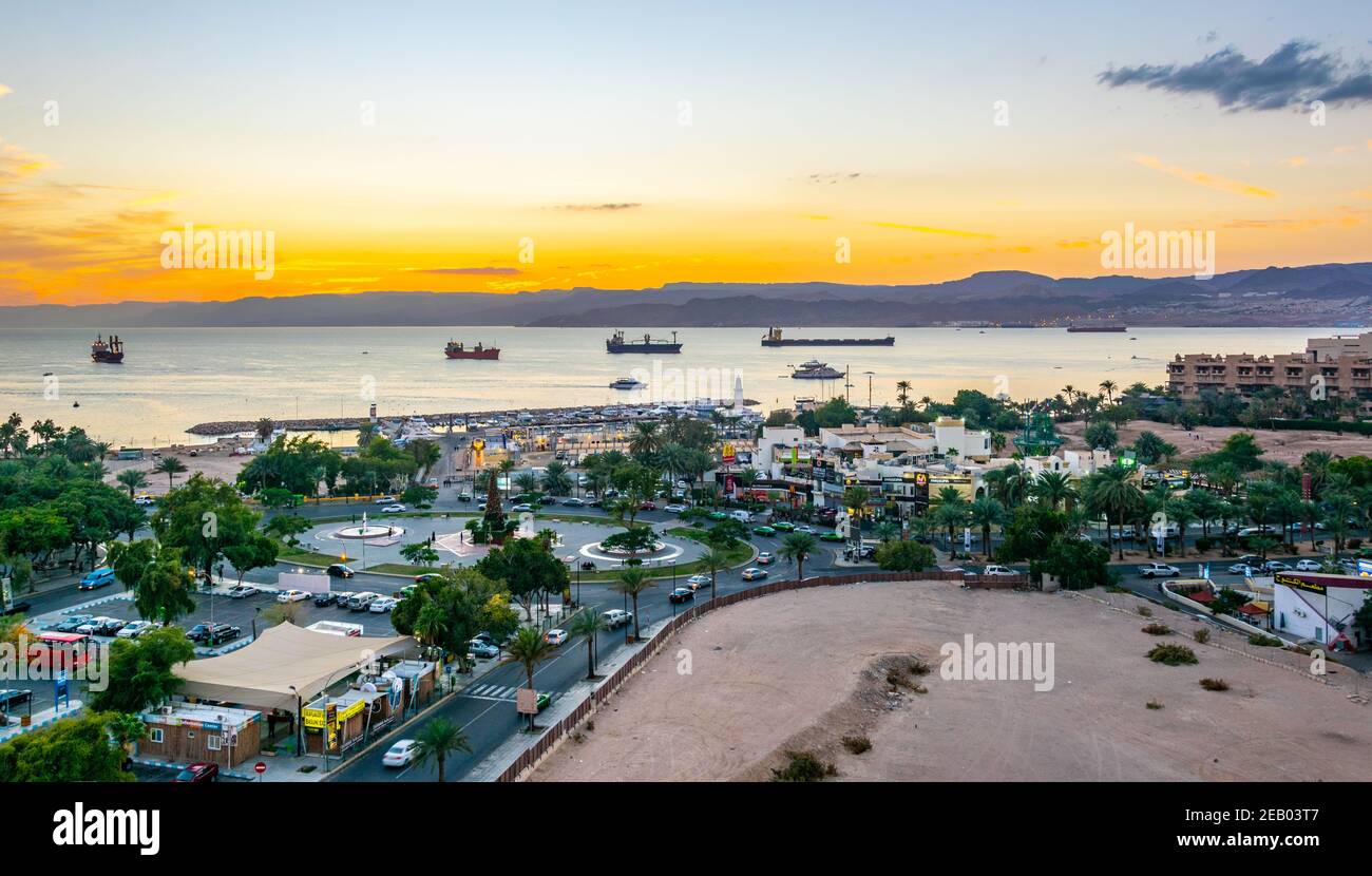 AQABA, JORDANIEN, 31. DEZEMBER 2018: Blick auf den großen arabischen Aufstandskreis in Aqaba, Jordanien Stockfoto