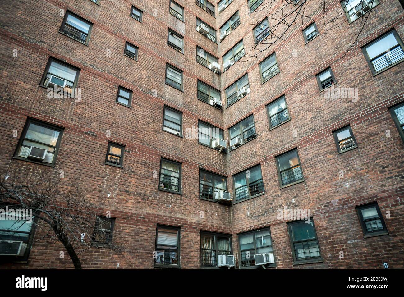 Die NYCHA Elliot Houses Komplex von Wohnungen in Chelsea in New York am Donnerstag, 21. Januar 2021. (© Richard B. Levine) Stockfoto