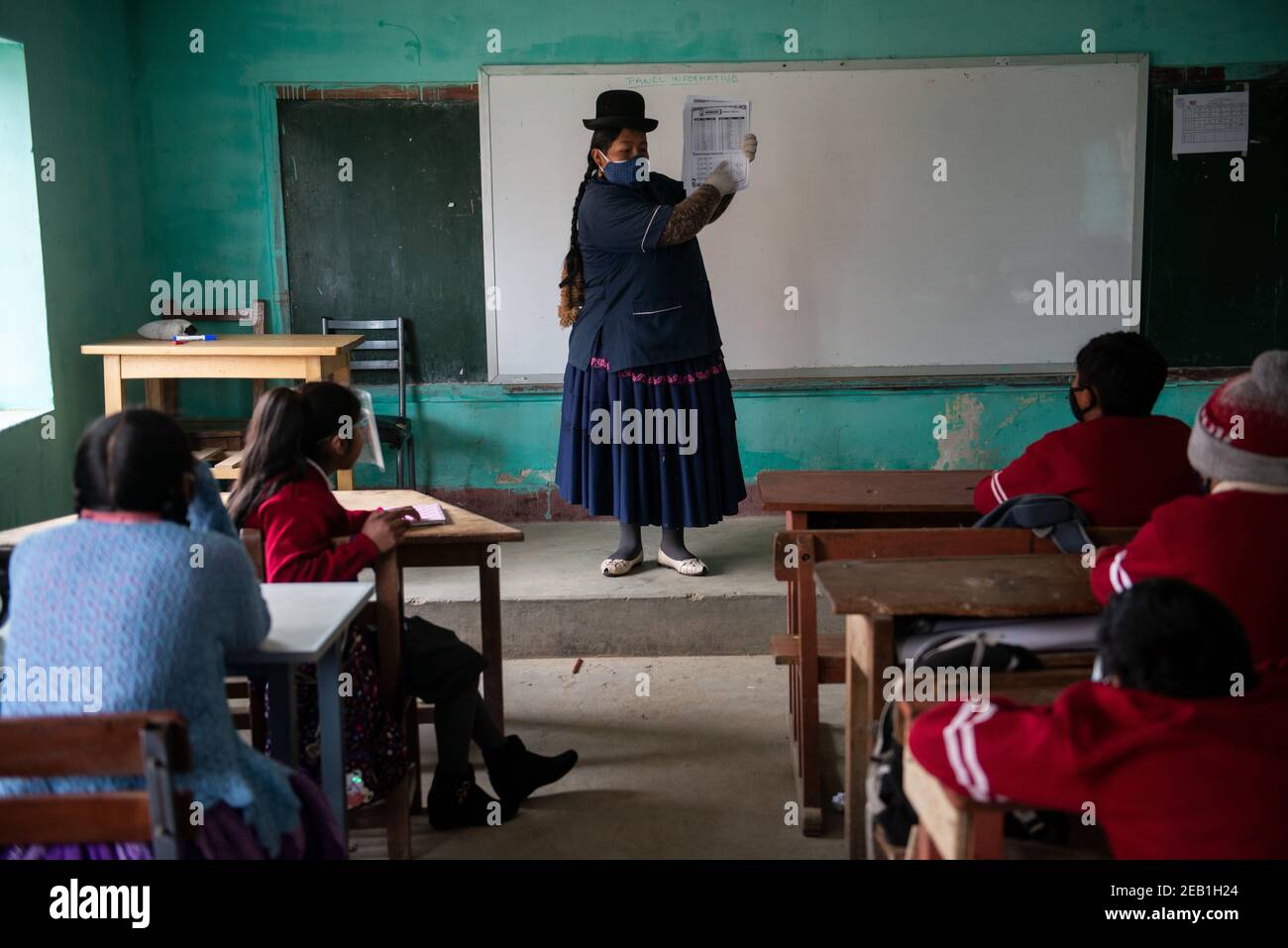 Bolivia Children School Stockfotos Und Bilder Kaufen Alamy