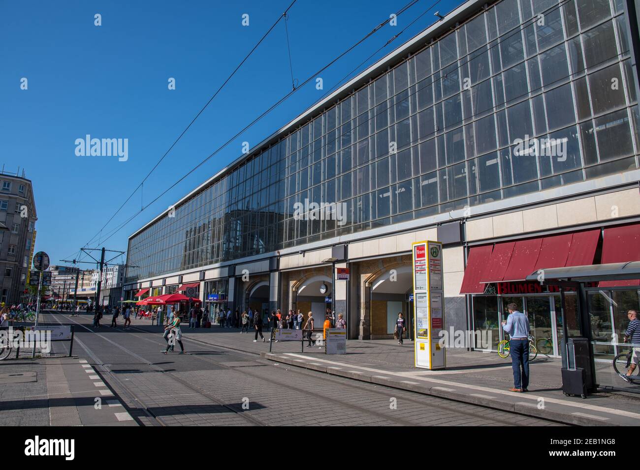 Berlin Deutschland - April 21. 2018: Bahnhof Berlin Alexanderplatz Stockfoto