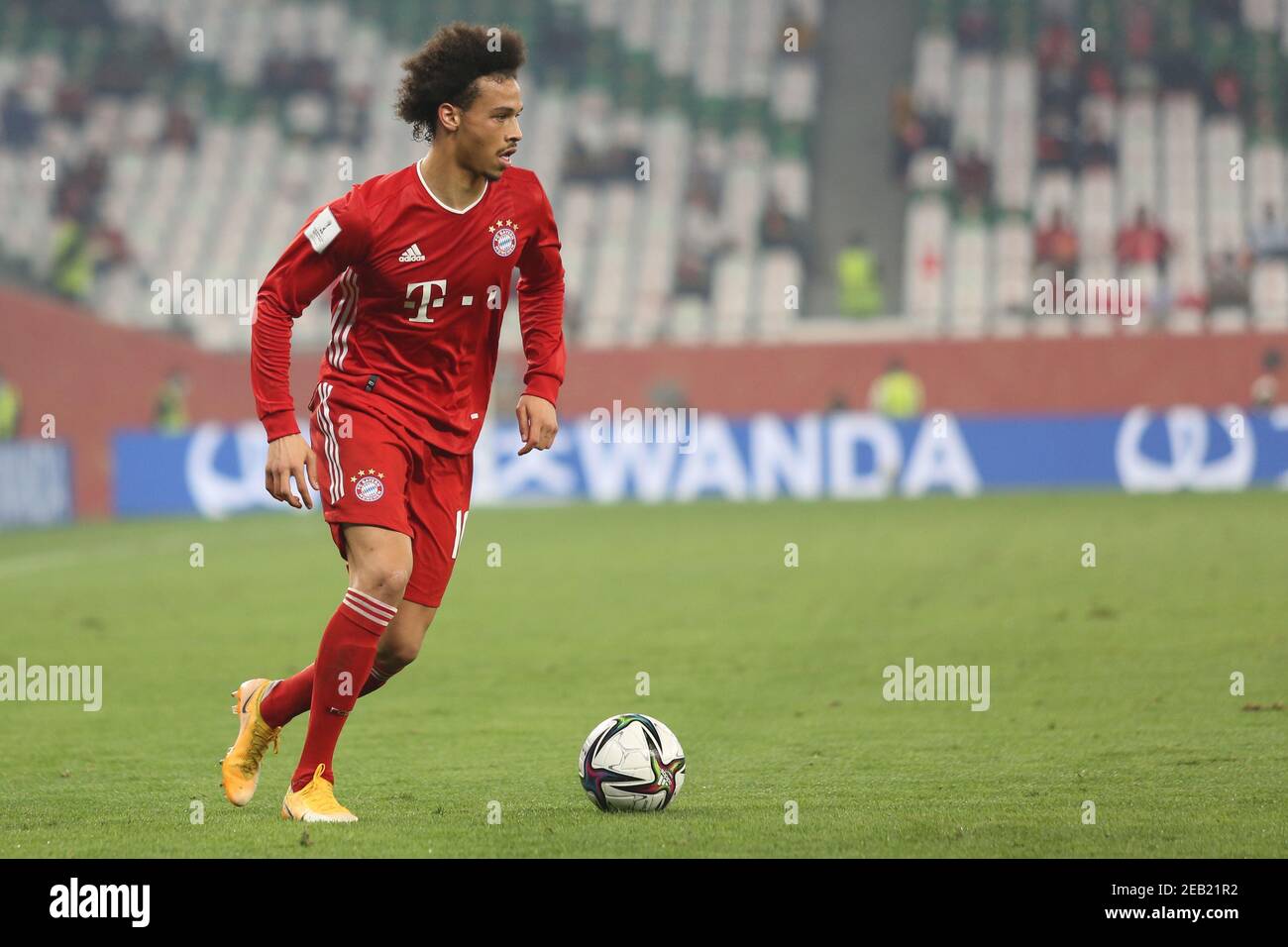 DOHA, KATAR - FEBRUAR 11: Leroy Sané vom FC Bayern München beim FIFA Club World Cup Qatar Finale am 11. Februar 2021 in Doha, Katar. (Foto von Colin McPhedran/MB Media) Stockfoto