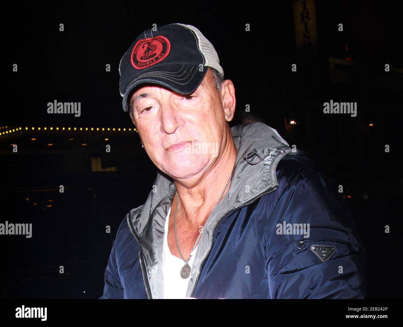 **Datei Foto** Bruce Springsteen Details ergeben sich aus der Verhaftung des DWI im November. NEW YORK, NY - OKTOBER 25: Bruce Springsteen sah am 25. Oktober 2017 Backstage im Springsteen am Broadway im Walter Kerr Theater in New York City. Kredit: RW/MediaPunch Stockfoto
