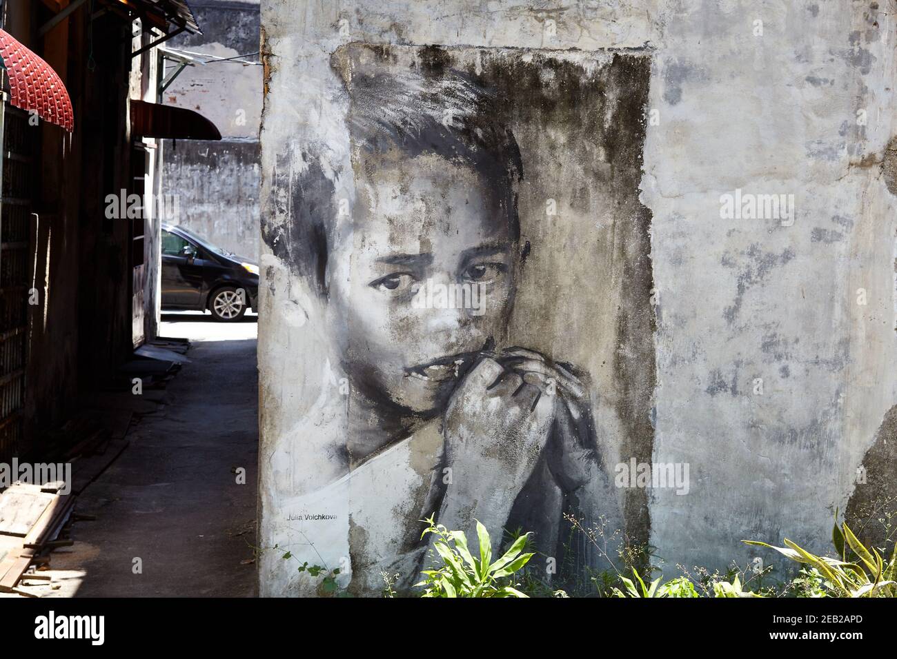 Penangs städtische Kunstszene nahm 2012 ihren Beginn, als das George Town Festival ein Projekt namens Mirrors in Auftrag gab, eine Serie von Wandgemälden des litauischen Künstlers Stockfoto