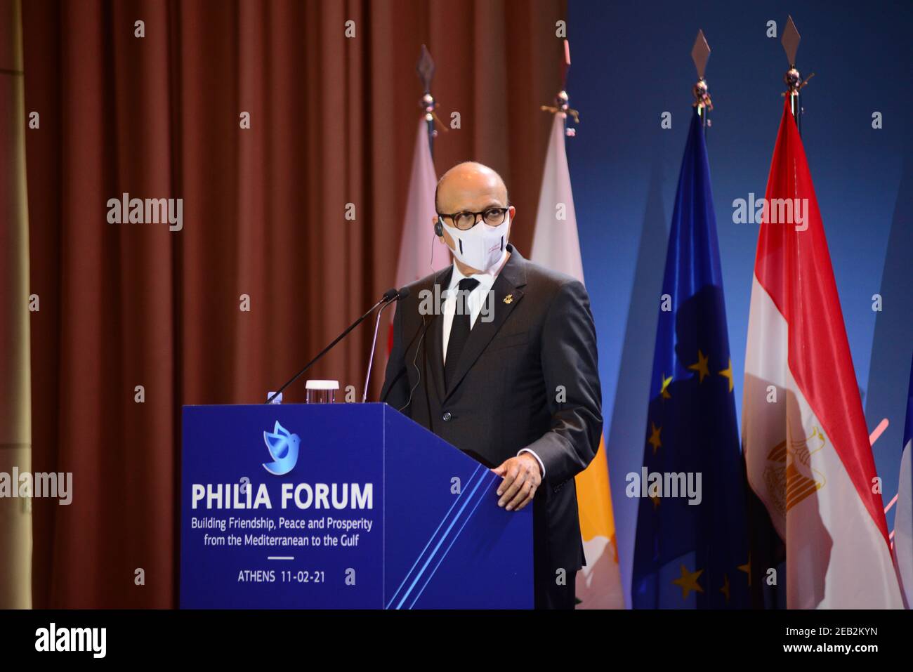 Athen, Griechenland. Februar 2021, 11th. Außenminister des Königreichs Bahrain Dr. Abdulatif bin Rashid Alzayani im Philia Forum. (Foto von Dimitrios Karvountzis/Pacific Press) Quelle: Pacific Press Media Production Corp./Alamy Live News Stockfoto