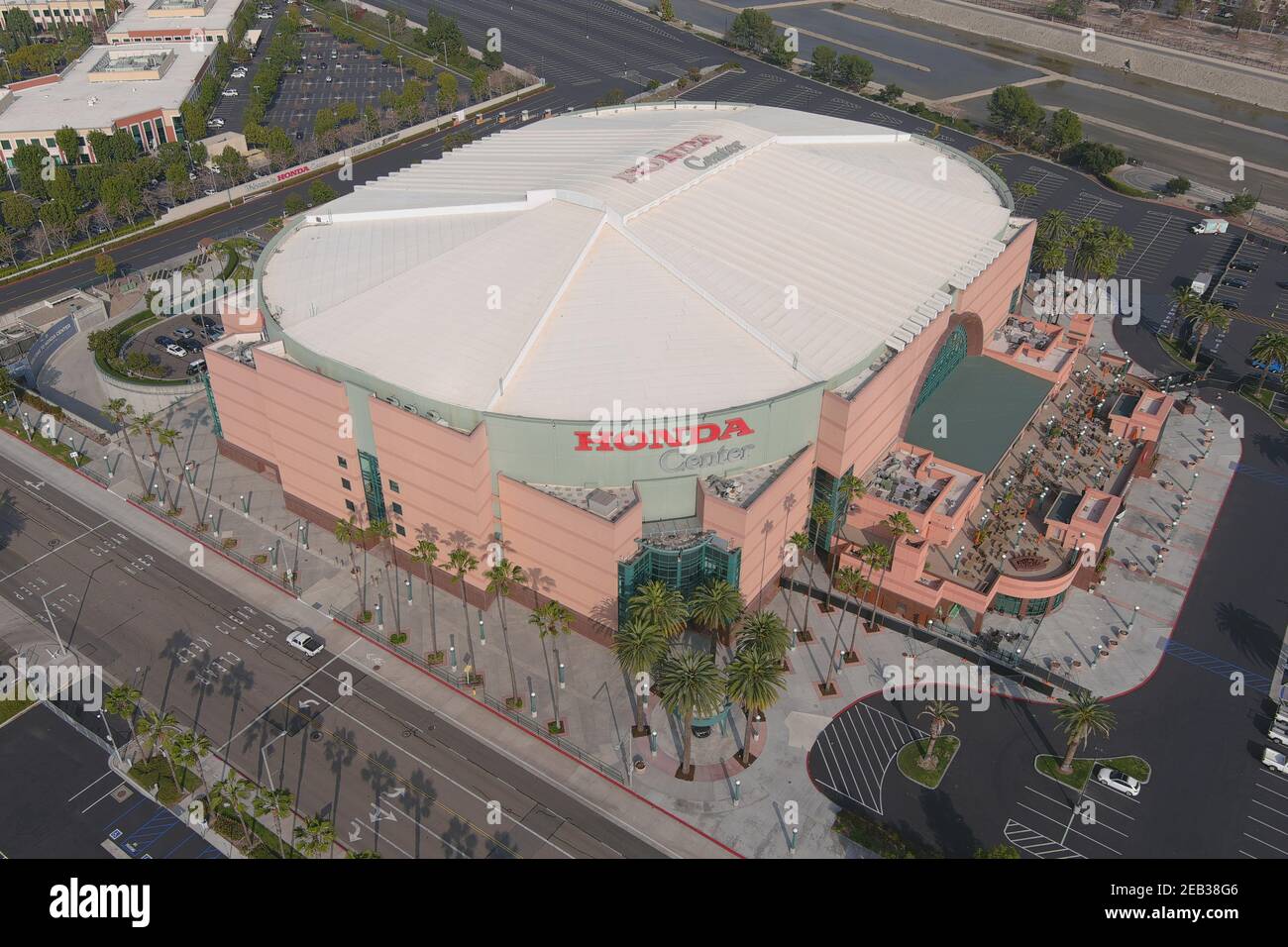 Eine Luftaufnahme des Honda Center, Mittwoch, 10. Februar 2021, in Anaheim, Kalif. Stockfoto