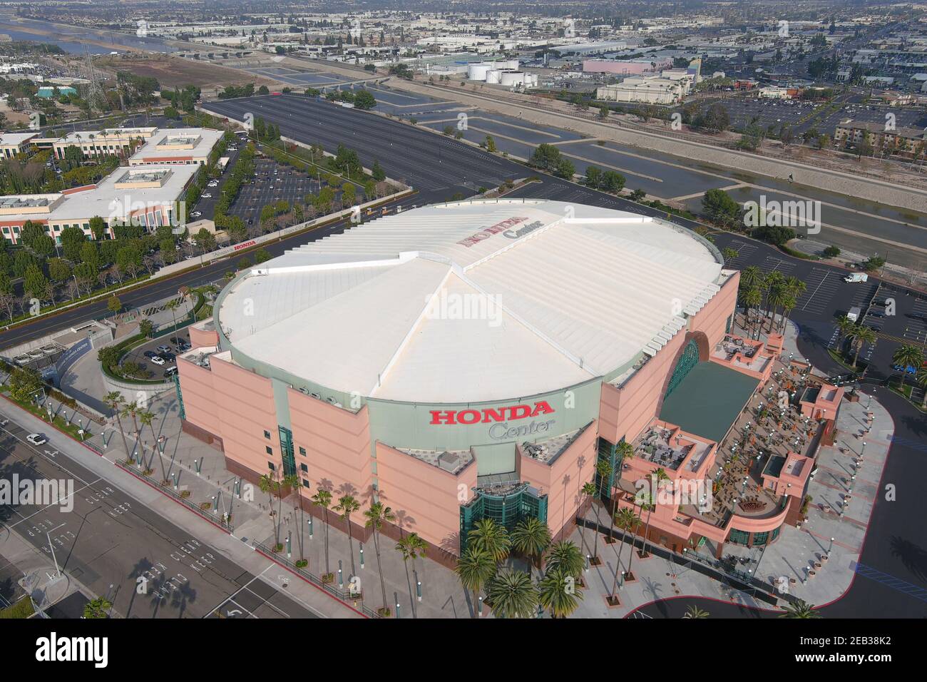 Eine Luftaufnahme des Honda Center, Mittwoch, 10. Februar 2021, in Anaheim, Kalif. Stockfoto