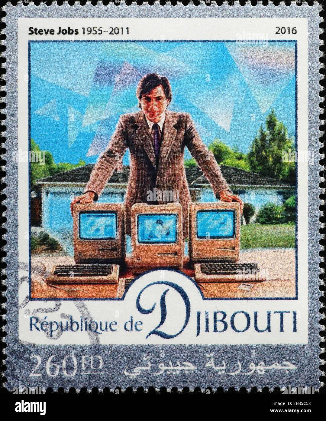 Junge Steve Jobs mit alten Apple-Computern Stockfoto