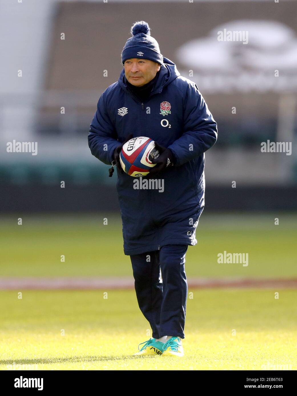 England Cheftrainer Eddie Jones während einer Trainingseinheit im Twickenham Stadium, London. Bilddatum: Freitag, 12. Februar 2021. Stockfoto