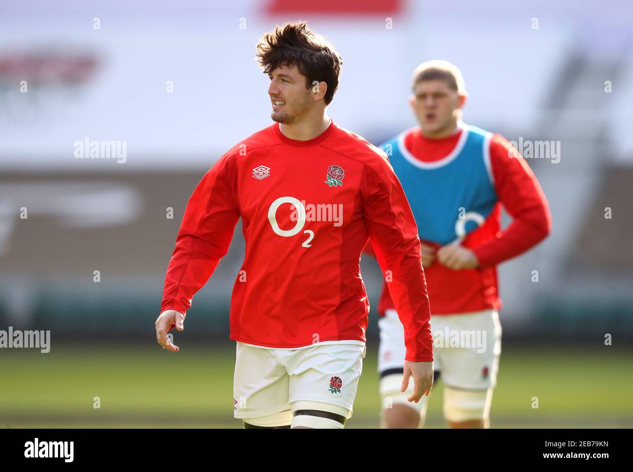 Englands Tom Curry während einer Trainingseinheit im Twickenham Stadium, London. Bilddatum: Freitag, 12. Februar 2021. Stockfoto