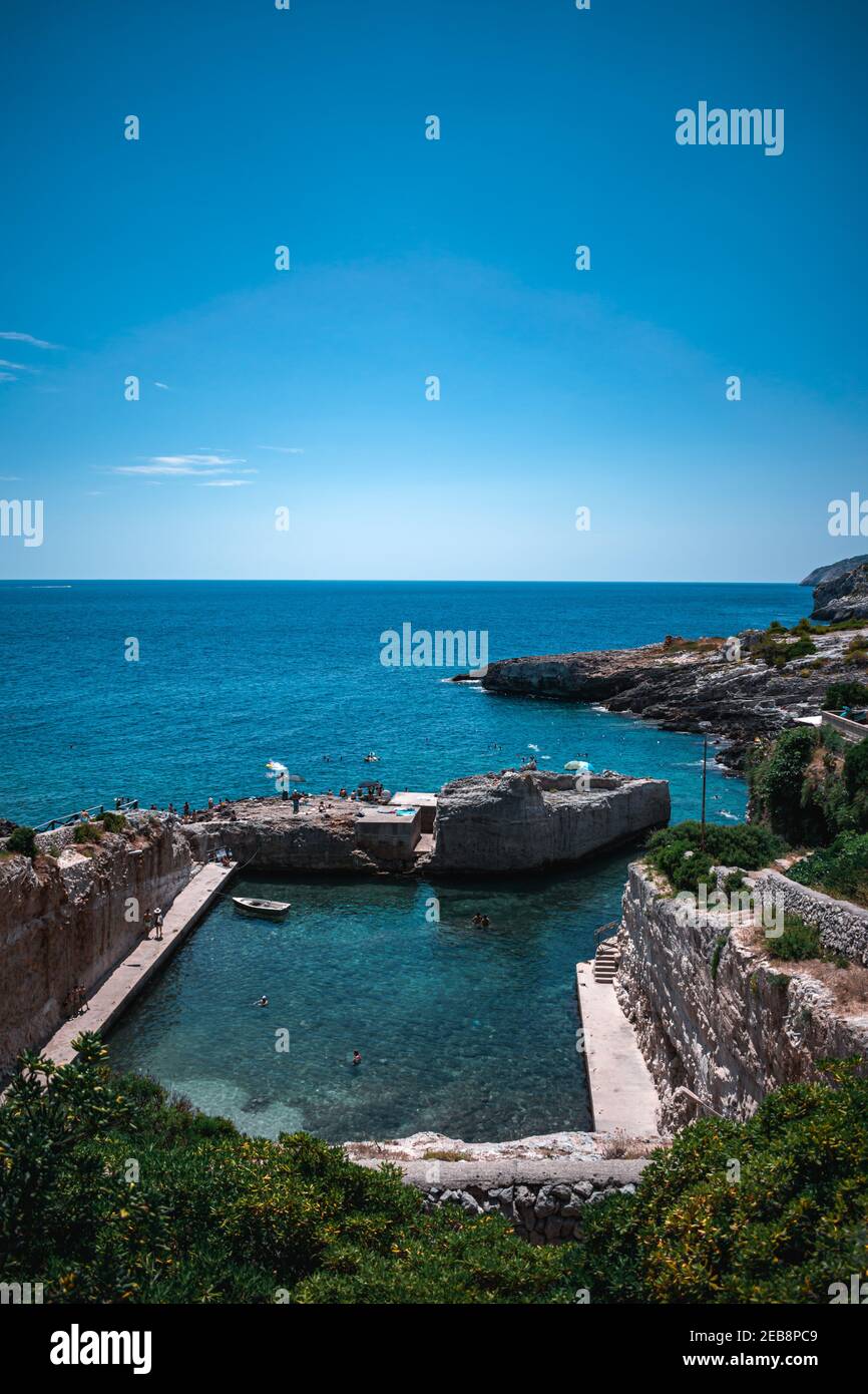 Fantastische Aussicht auf Marina di novaglie in apulien Stockfoto