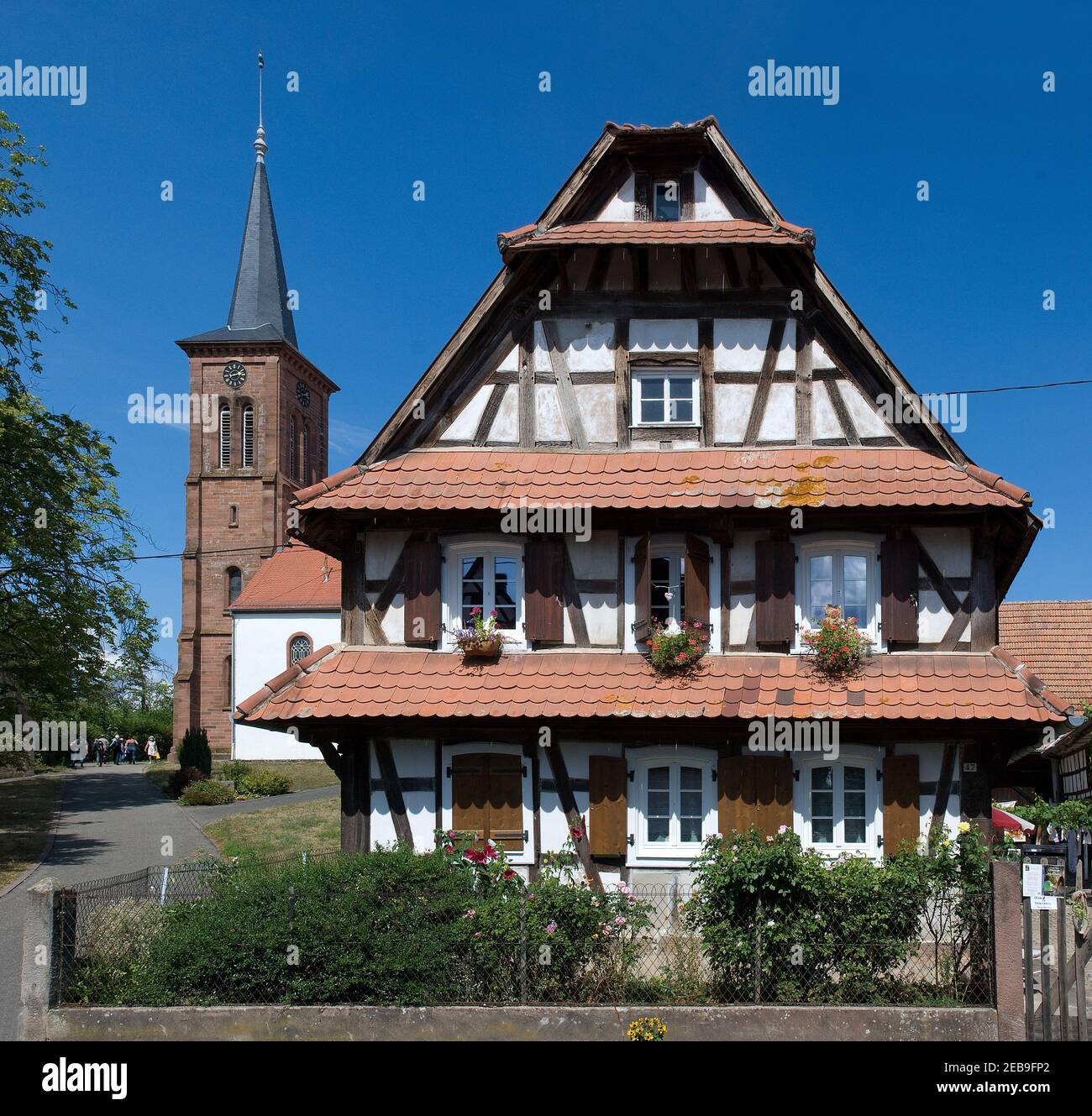 Straße in Hunspach, schönstes Dorf in Frankreich 2020 Stockfoto