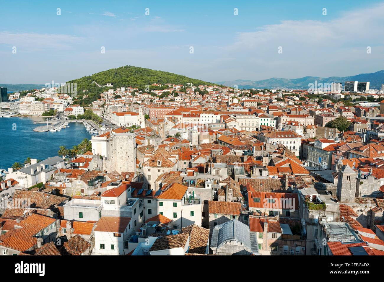 Blick auf die Stadt Split an der Adriaküste Kroatiens Stockfoto