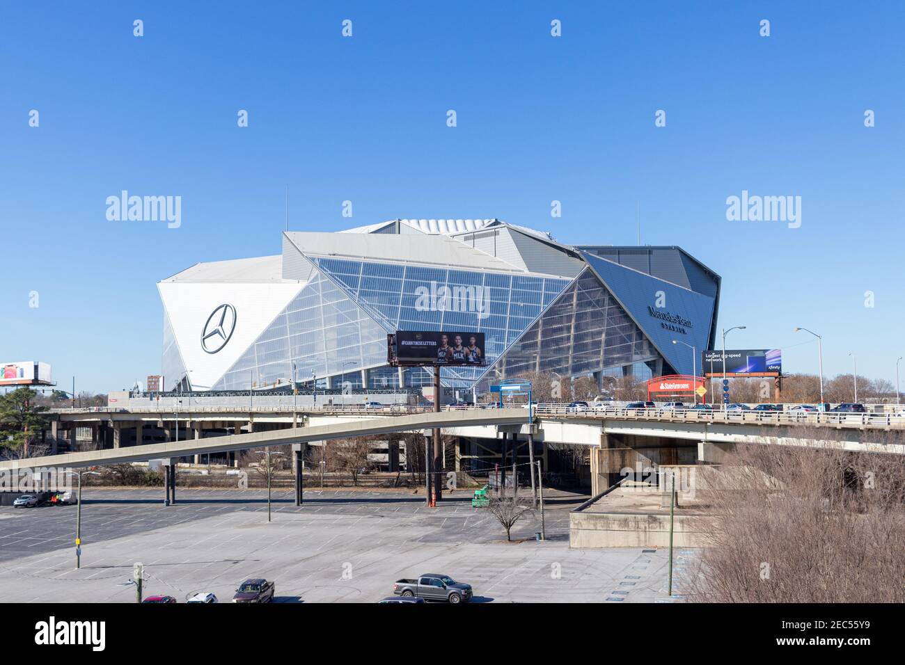 Atlanta, USA - Jan 18th 2021: Blick auf das Mercedes Benz Stadion in der Stadt Atlanta, GA Stockfoto