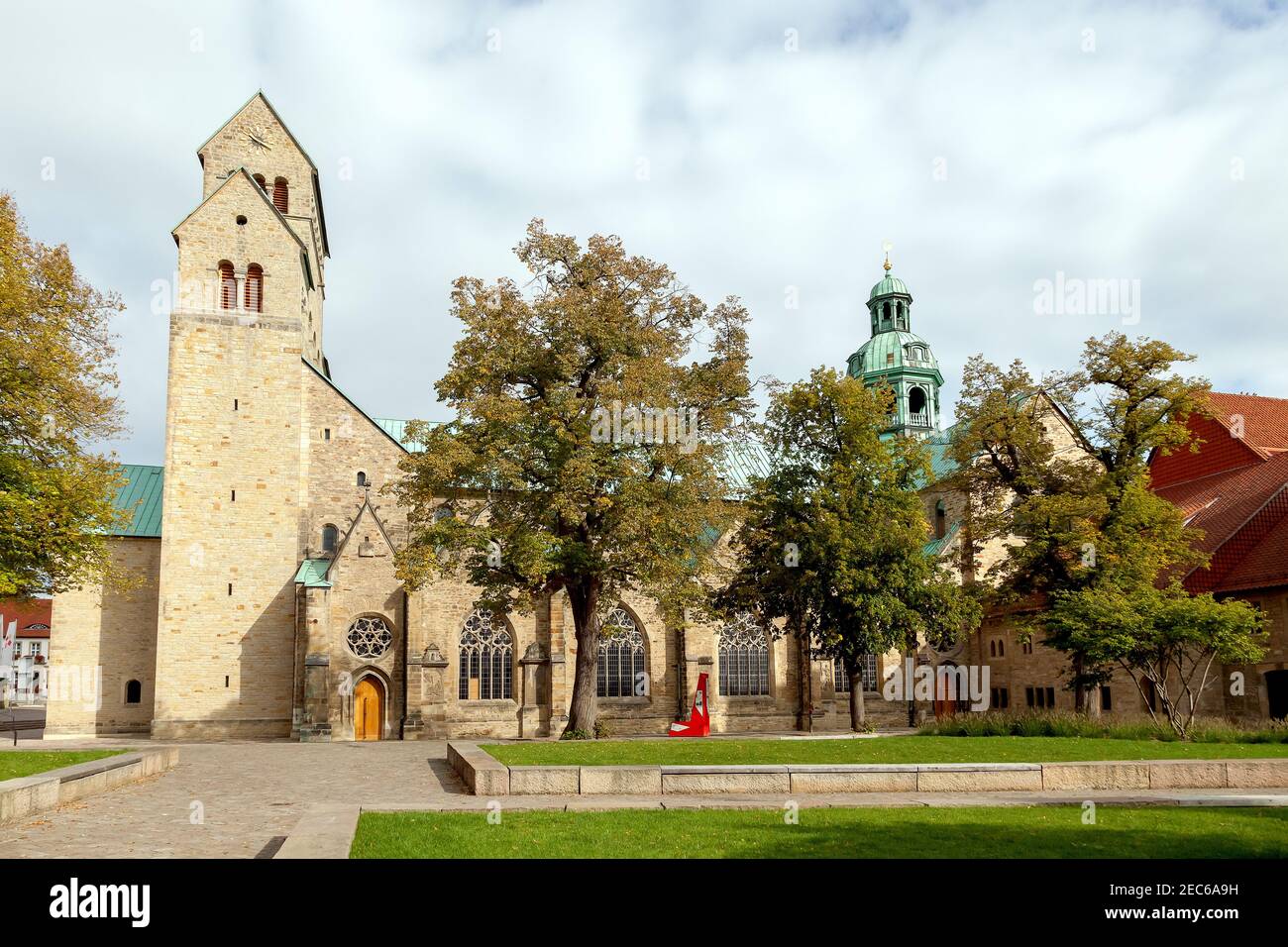 Kathedrale der Himmelfahrt Mariens in Hildesheim, Deutschland. Stockfoto