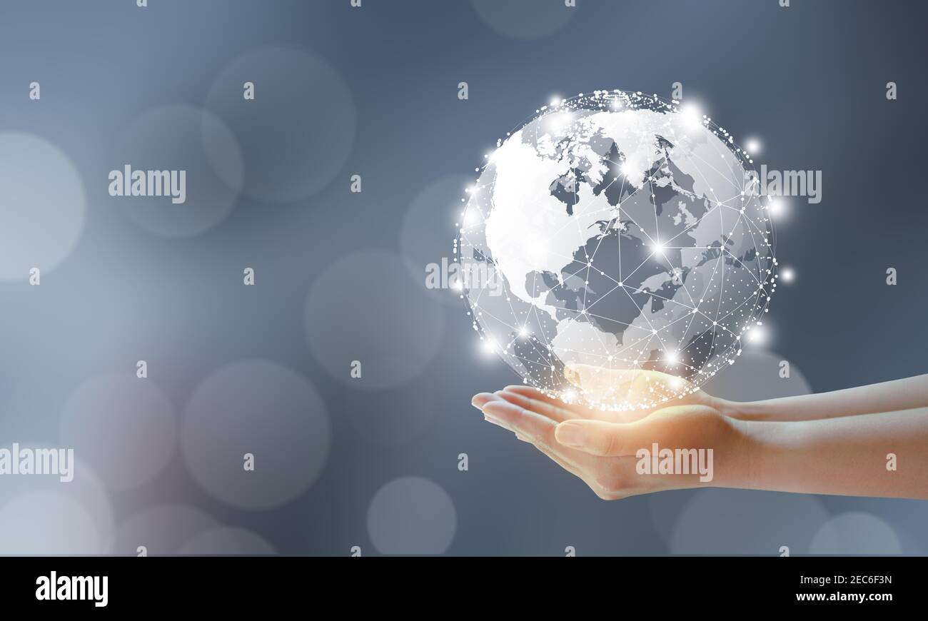 Geschäftsmann mit globaler Technologie- und Medienverbindung. Global, Technologie, Business, Medien und Datenverbindungskonzept. Stockfoto