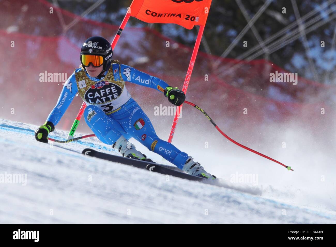 Cortina (BL, Italien. Februar 2021, 13th. Cortina (BL), Italien, Olympia delle Tofane, 13. Februar 2021, PIROVANO Laura (ITA) während 2021 FIS Alpine Ski Weltmeisterschaften - Abfahrt - Damen - Alpine Ski Rennen Credit: Sergio Bisi/LPS/ZUMA Wire/Alamy Live News Stockfoto