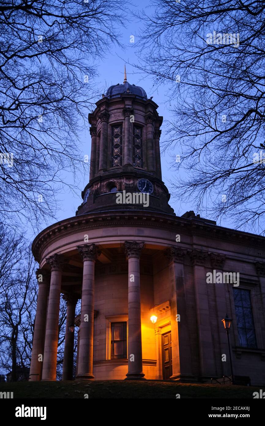 Saltaire United Reform Church in Saltaire, West Yorkshire. Großbritannien an einem Wintermorgen. Stockfoto