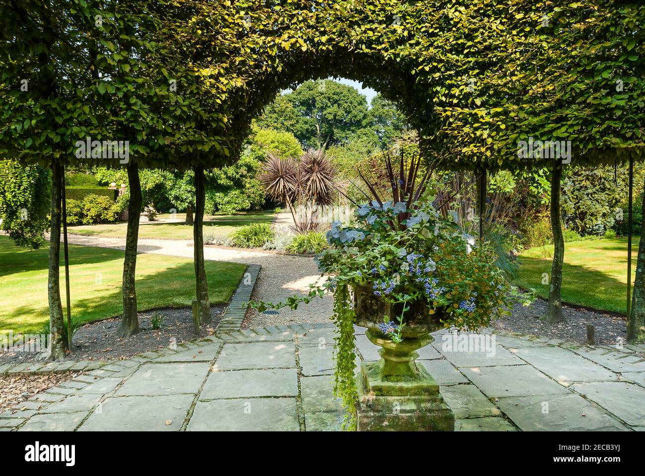 Stapehill Abbey ist jetzt eine Wohnsiedlung, Geschlossen für die Öffentlichkeit. Stockfoto