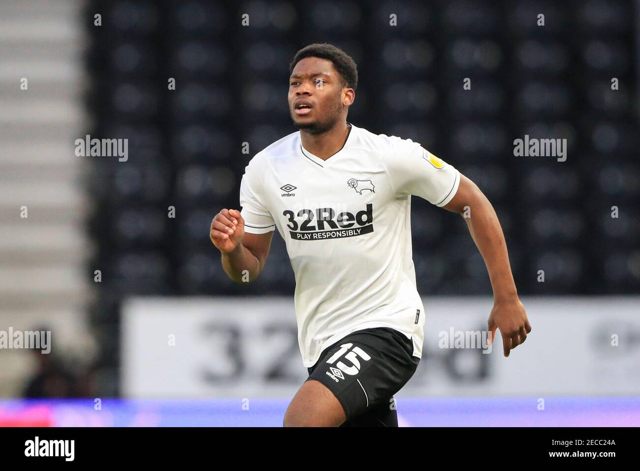 Derby, Großbritannien. Februar 2021, 13th. Teden Mengi #15 von Derby County in Derby, UK am 2/13/2021. (Foto von Conor Molloy/News Images/Sipa USA) Quelle: SIPA USA/Alamy Live News Stockfoto