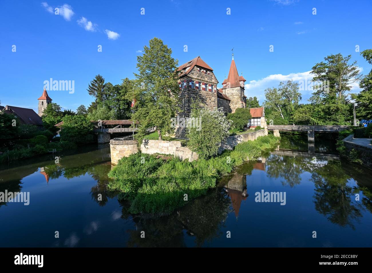 Das Schloss Wenzel auf einer kleinen Insel am Fluss Pegnitz in Lauf an der Pegnitz Stockfoto
