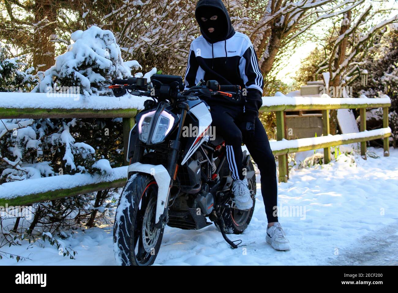 Schne Bremse Entlften Motorrad Fotos