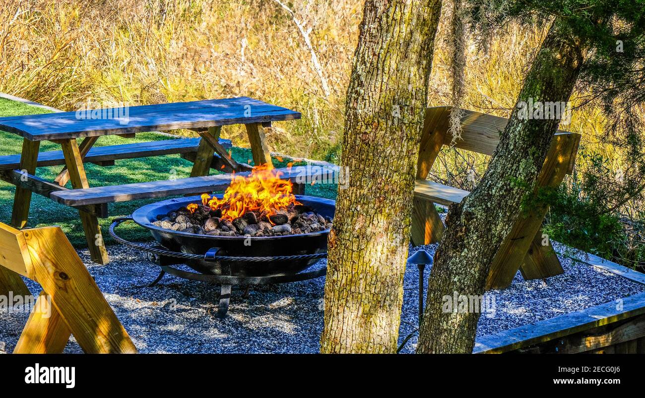Feuerlöschpit Außerhalb Des Restaurants Stockfoto