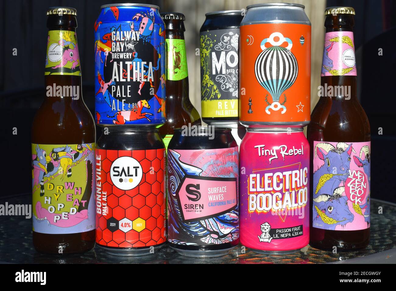 Bier für den größten Teil der Geschichte bedeutete Hausbrauen als Brauen war eine heimische Aktivität. In England Herstellung Biere zog in Alehäuser, die die lokale Region beliefert. Stockfoto