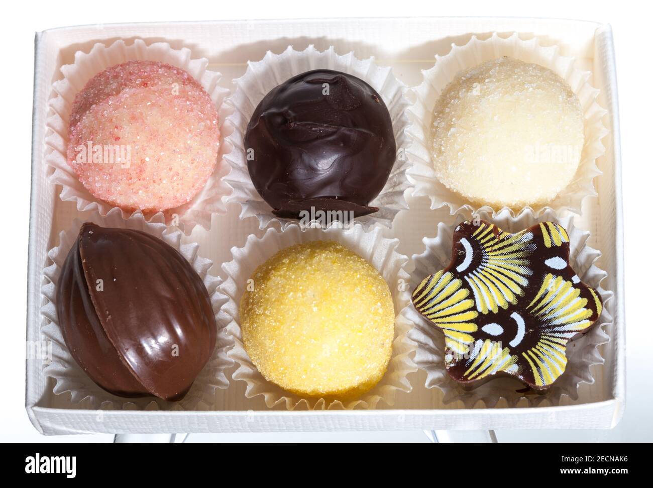 Lecker belgische praline -Fotos und -Bildmaterial in hoher Auflösung ...