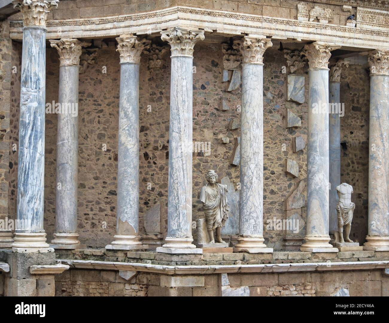 Ein schöner Blick auf das antike römische Amphitheater in Merida Stockfoto