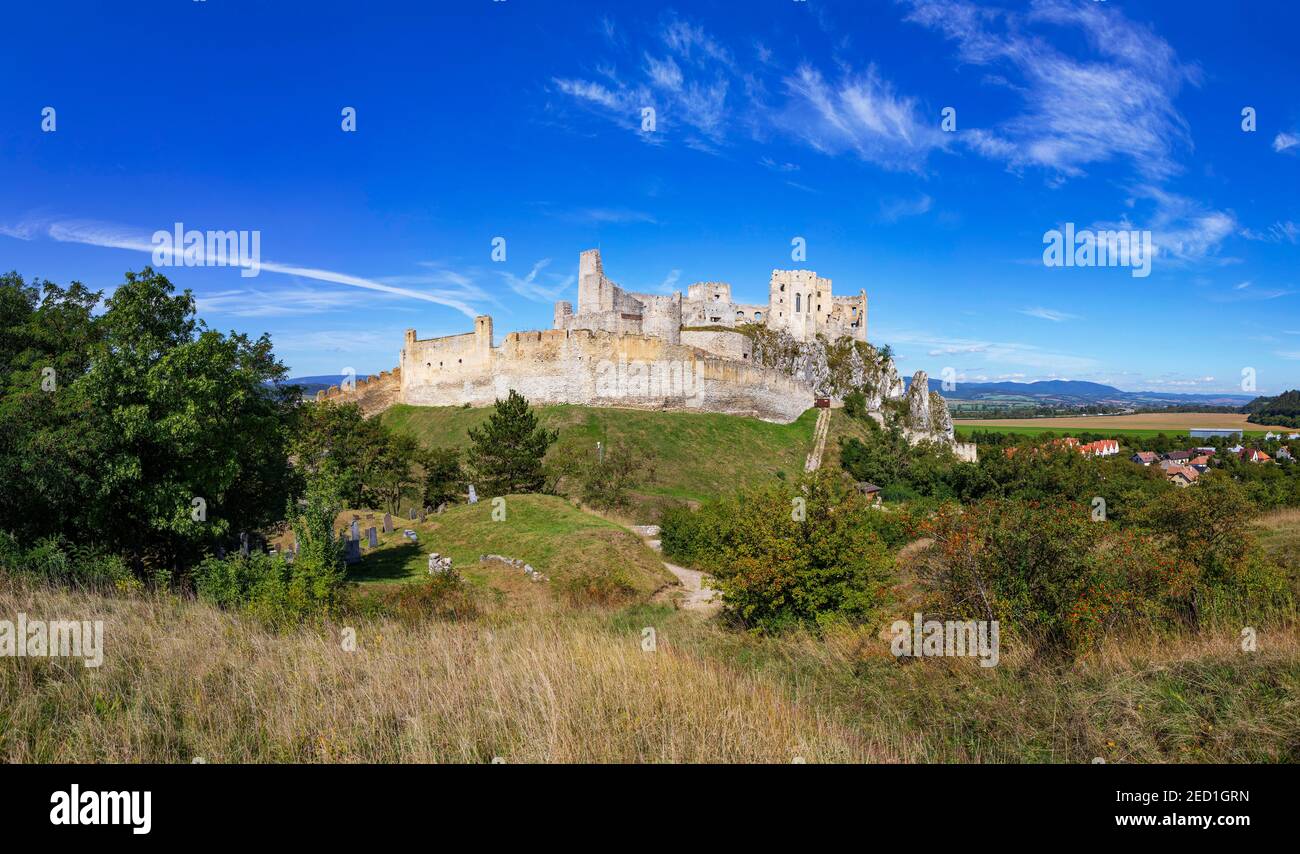 Beckov Burgruinen, Beckov, Westslowakei, Slowakei Stockfoto