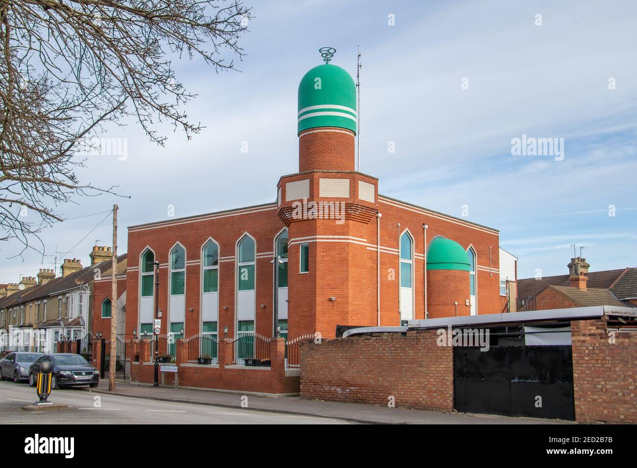 Jameh Masjid Gulshan-e-Bagdhad Moschee in Queens Park, Bedford - muslimische Kultstätte in Bedford, Bedfordshire, England, Großbritannien Stockfoto