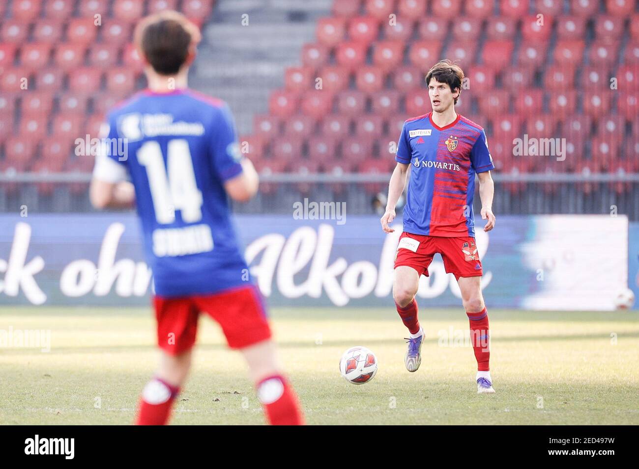 14,02.2021, Zürich, Letzigrund Stadion, Fußball-Superliga: FC Zürich - FC Basel 1893, Timm Klose (Basel) Quelle: SPP Sport Pressefoto. /Alamy Live Nachrichten Stockfoto