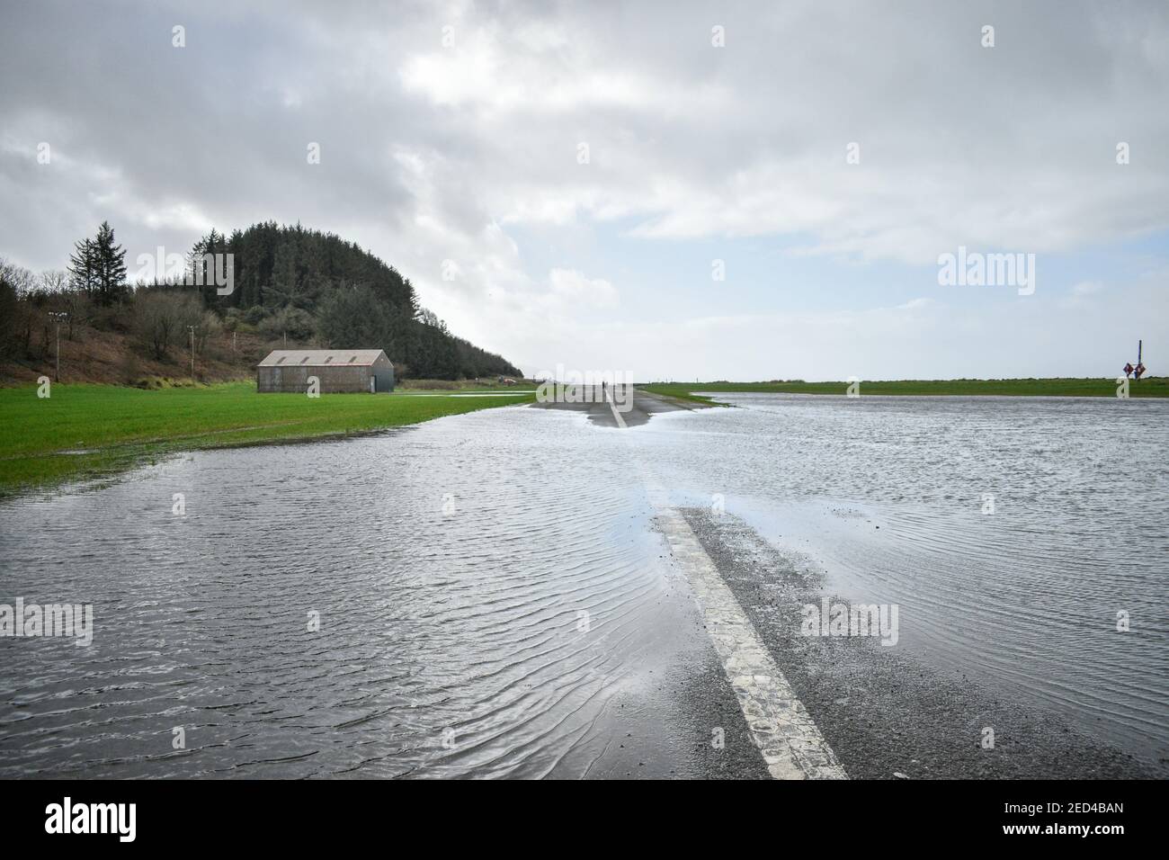 Bantry, West Cork, Irland. 14th Feb, 2021.viele Gebiete in der Grafschaft sind von Küstenüberflutungen betroffen. Kredit: ND Nachrichten/Alamy Live Nachrichten Stockfoto