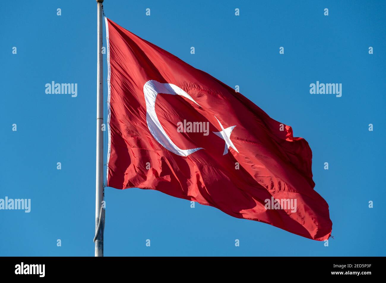 Türkische Flagge (Flagge der Republik Türkei) Stockfoto