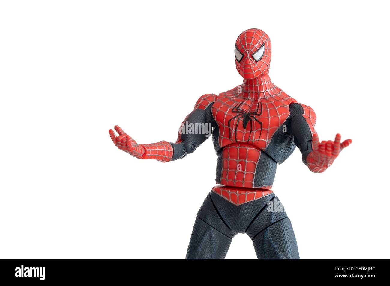 Nahaufnahme einer Spiderman-Actionfigur, einem fiktiven Superhelden, der vom Autor-Herausgeber Stan Lee und dem Schriftsteller-Künstler Steve Ditko geschaffen wurde. Stockfoto