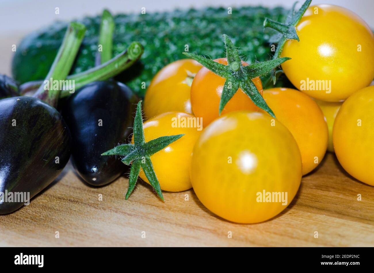 Chili, Tomaten und Gurke Stockfoto