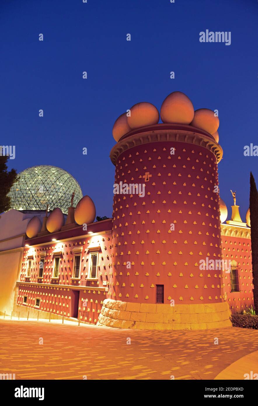Dali Theater und Museum am Abend, Spanien, Katalonia, Figueres Stockfoto