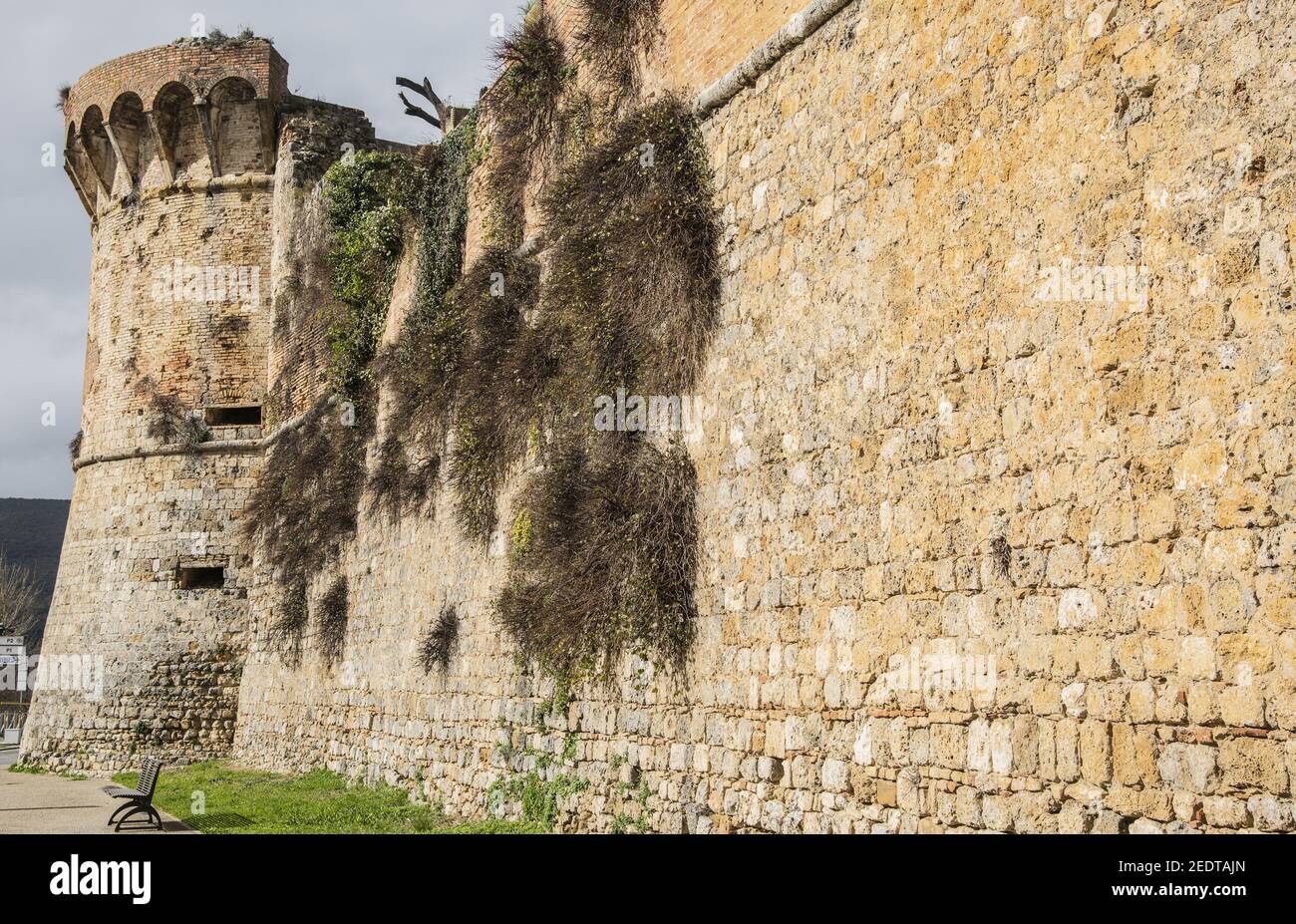 UN bastione delle mura di San Gimignano Stockfoto