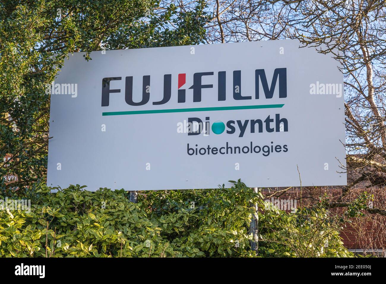 Stockton on Tees, UK,15th. Februar 2021. Das Unternehmen Fujifilm Diosynth Biotechnologies wurde kürzlich von Premierminister Boris Johnson besucht. Das Unternehmen produziert 60 Millionen Dosen des Novavax-Impfstoffs für Großbritannien. Kredit David Dixon /Alamy Stockfoto