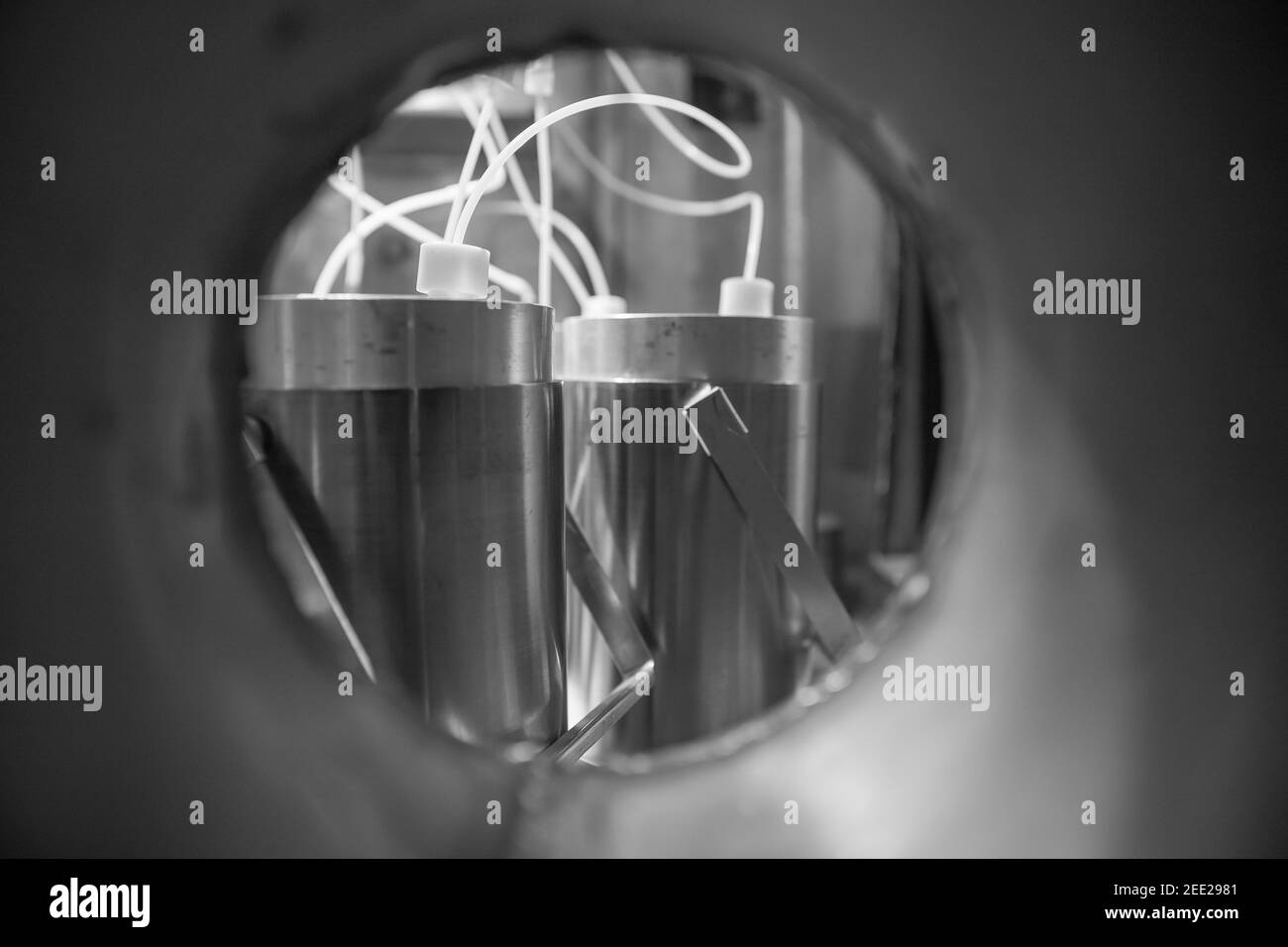 Pharmazeutische Produktionslinie. Impfstoff aus Epidemie, Krebs, Krankheitsvirus. Stockfoto