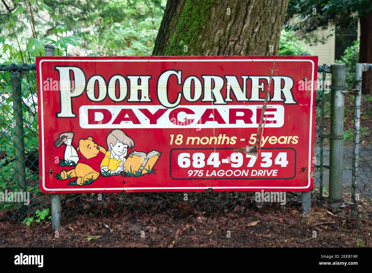 Vancouver, Kanada - Mai 17,2020: Blick auf das Schild Pooh Corner Daycare im Stanley Park Stockfoto