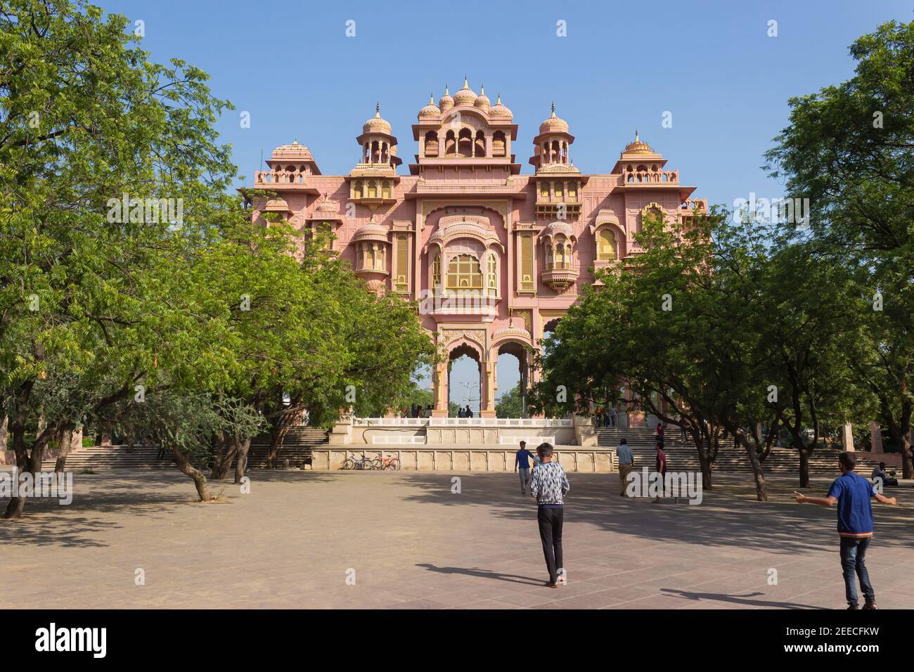 6th Nov 2020, Jaipur, Rajasthan, Indien. Patrika Tor façade. Erbaut 2016. Majestätische, opulente Reihe von Toren am Jawahar Circle Eingang, beliebt f Stockfoto