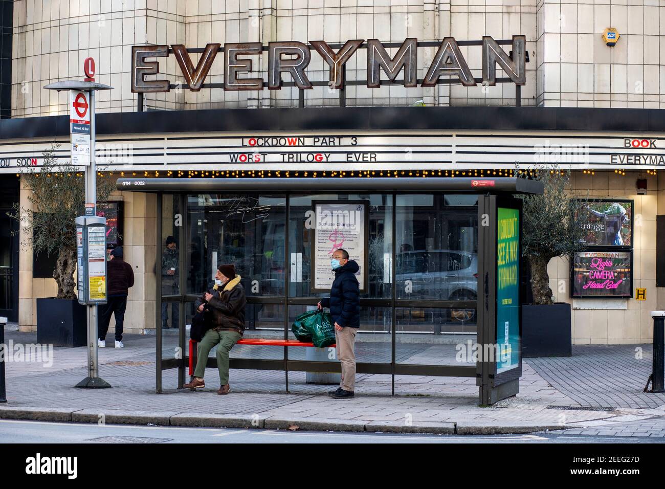 Bild zeigt: Everyman Cinema mit Worst Trilogy Ever - Lockdown 3 in Muswell Hill London Bild von Gavin Rodgers/ Pixel8000 16.2.21 Stockfoto